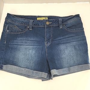 Wanna Betta Butt YMI shorts